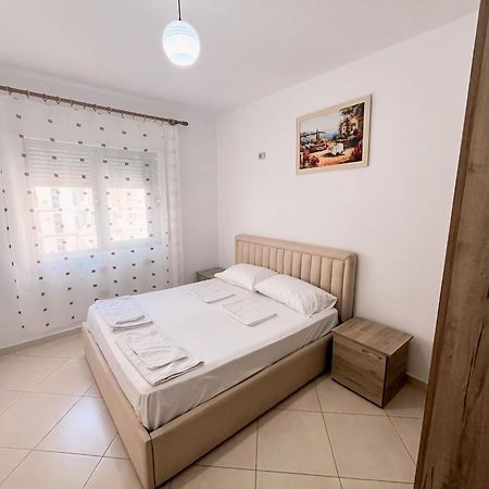 Gerald'S Central Apartments Vlorë Eksteriør bilde