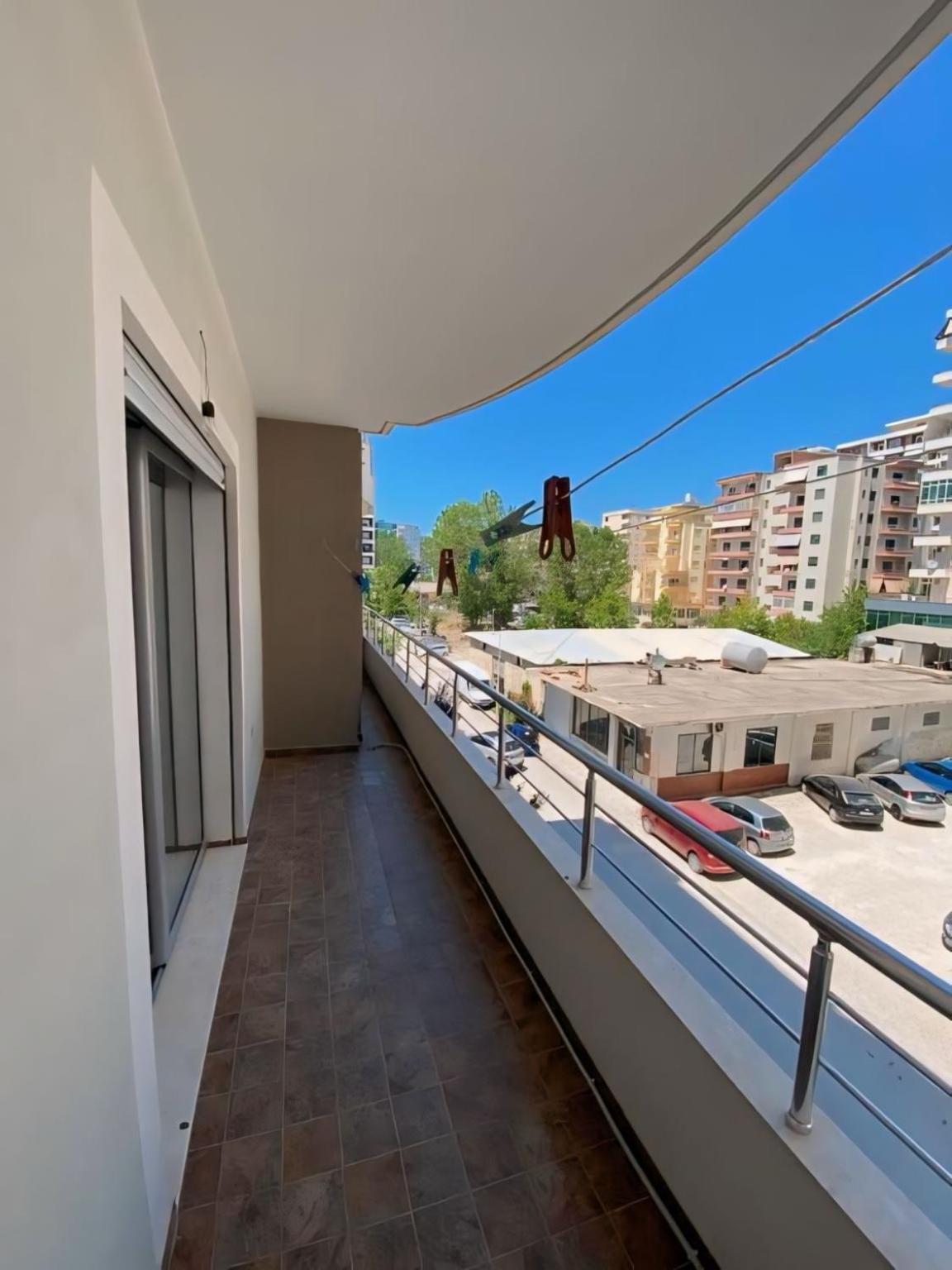 Gerald'S Central Apartments Vlorë Rom bilde