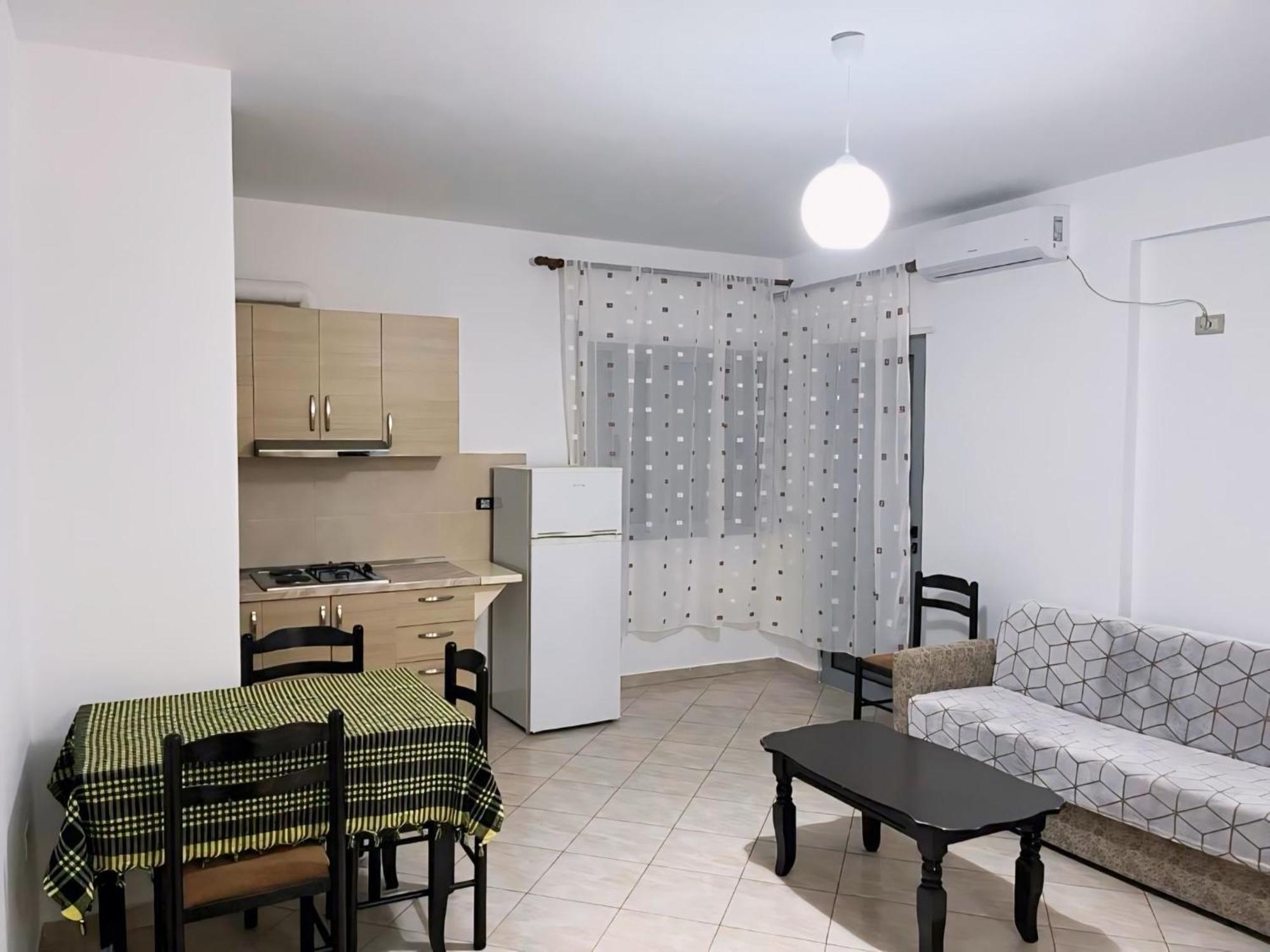 Gerald'S Central Apartments Vlorë Eksteriør bilde