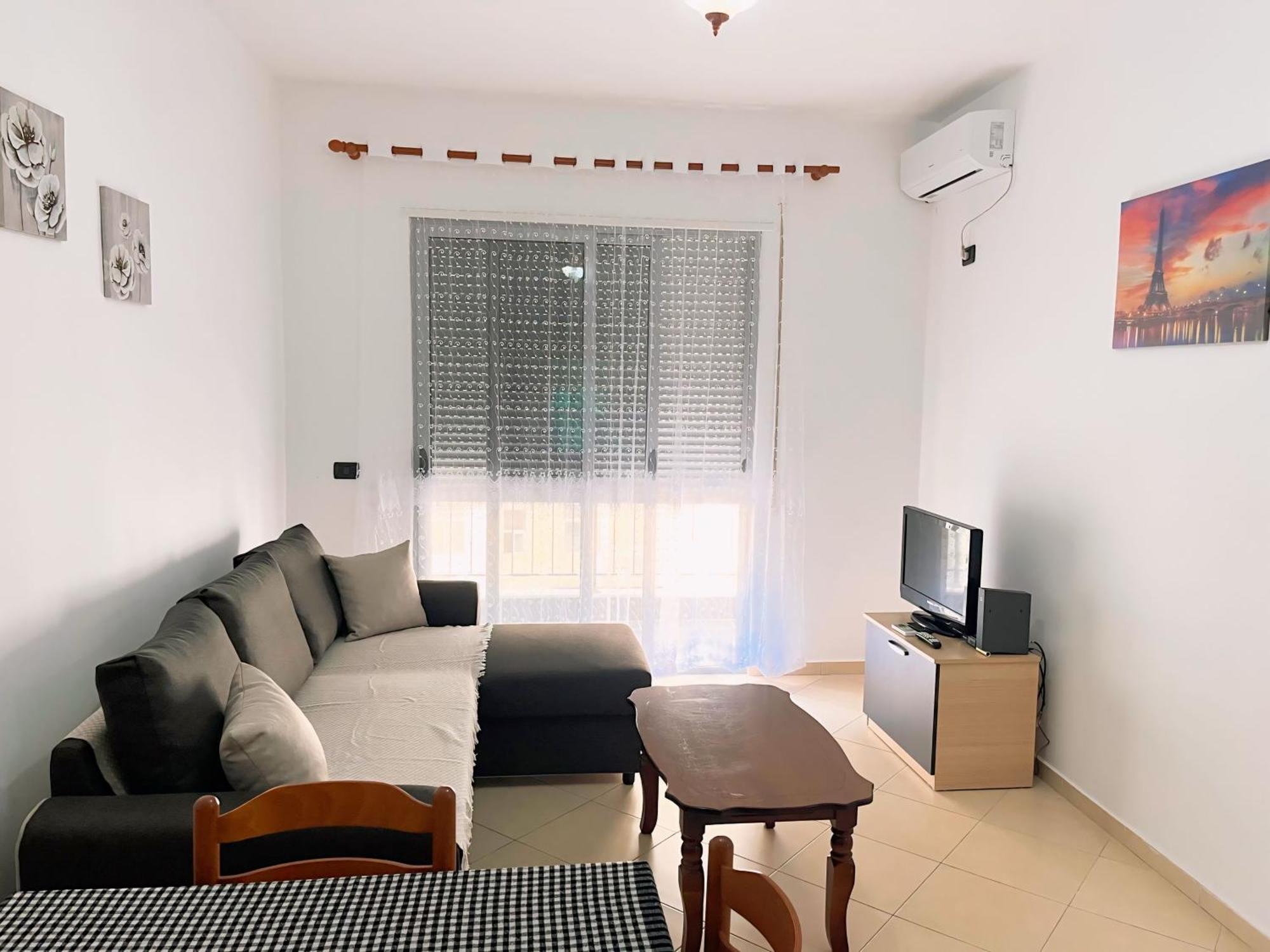 Gerald'S Central Apartments Vlorë Eksteriør bilde