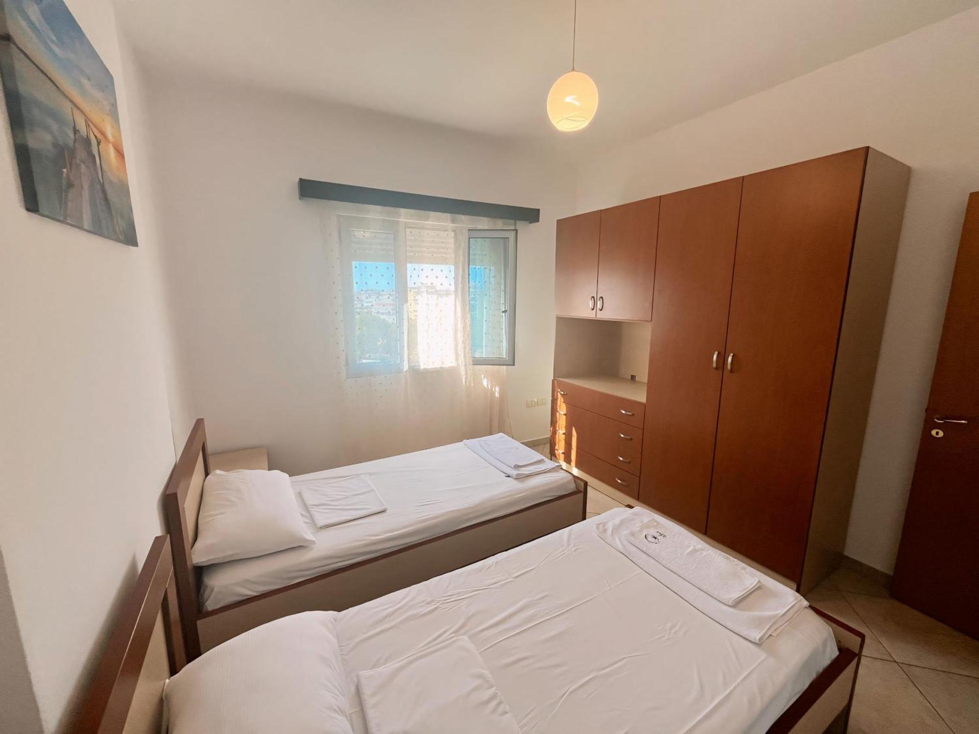 Gerald'S Central Apartments Vlorë Eksteriør bilde