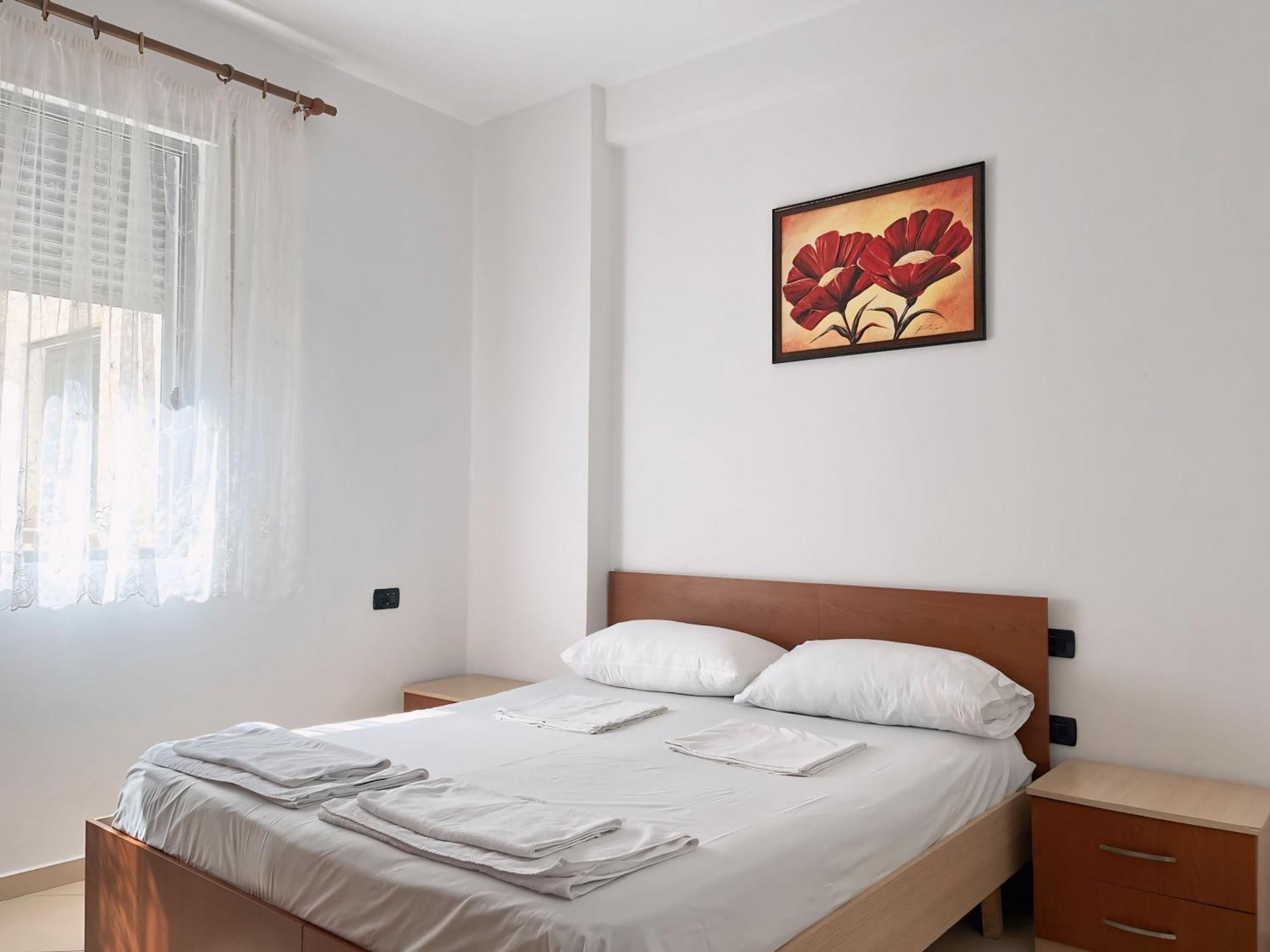 Gerald'S Central Apartments Vlorë Eksteriør bilde