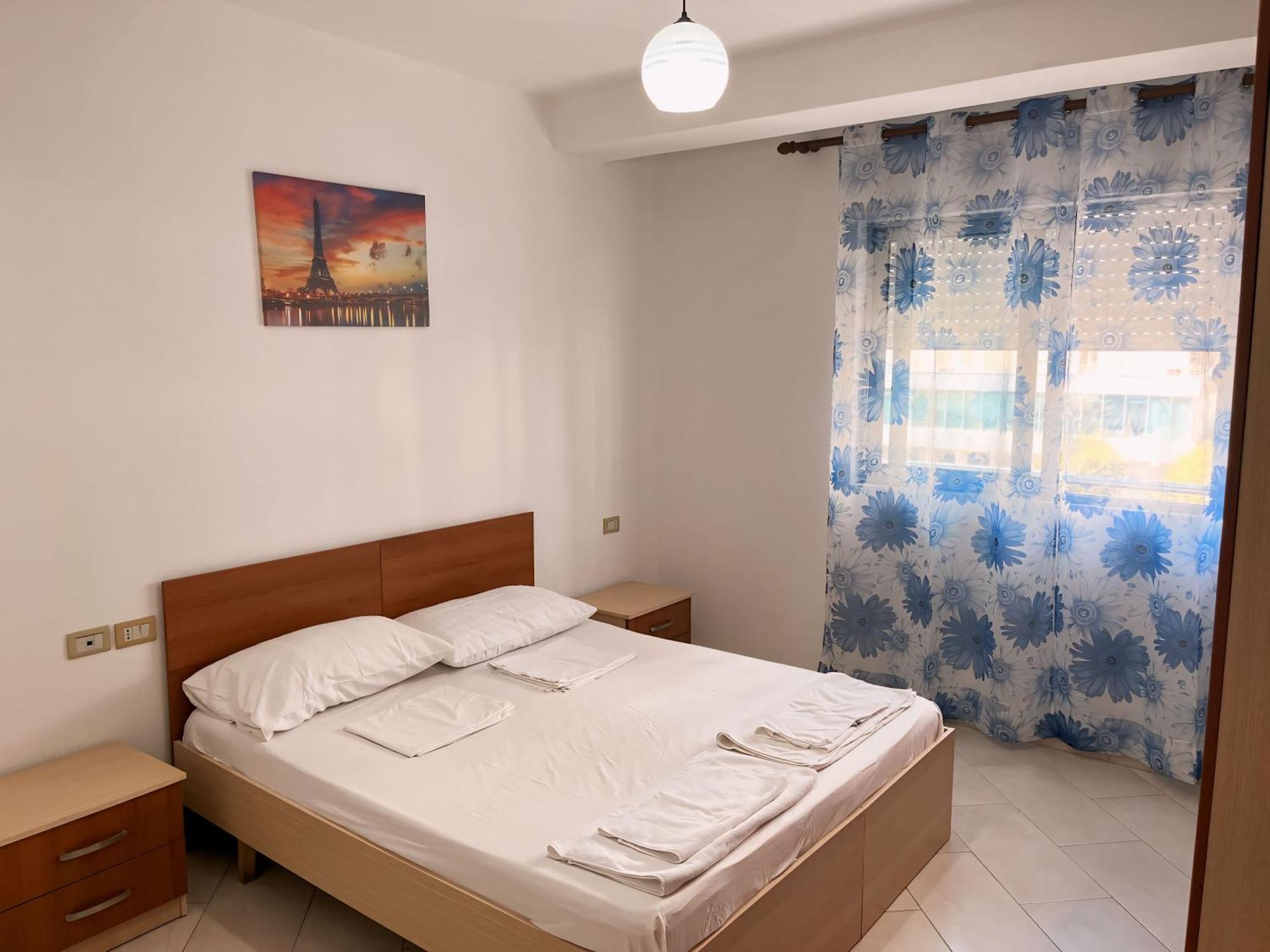 Gerald'S Central Apartments Vlorë Eksteriør bilde